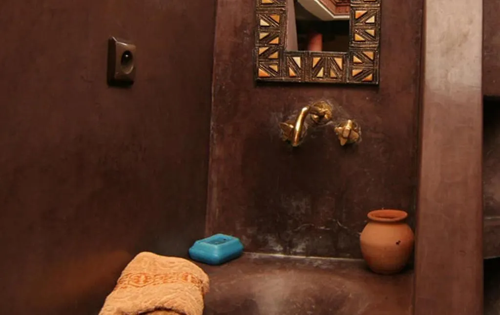Riad Nathalie