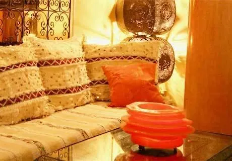 Riad Nathalie